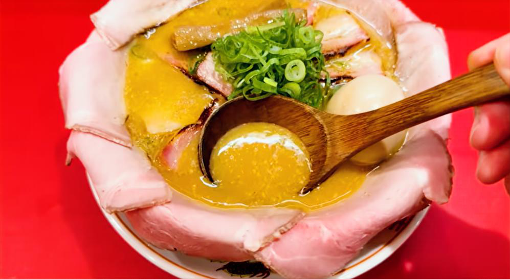 グルメラボさんYouTube画像